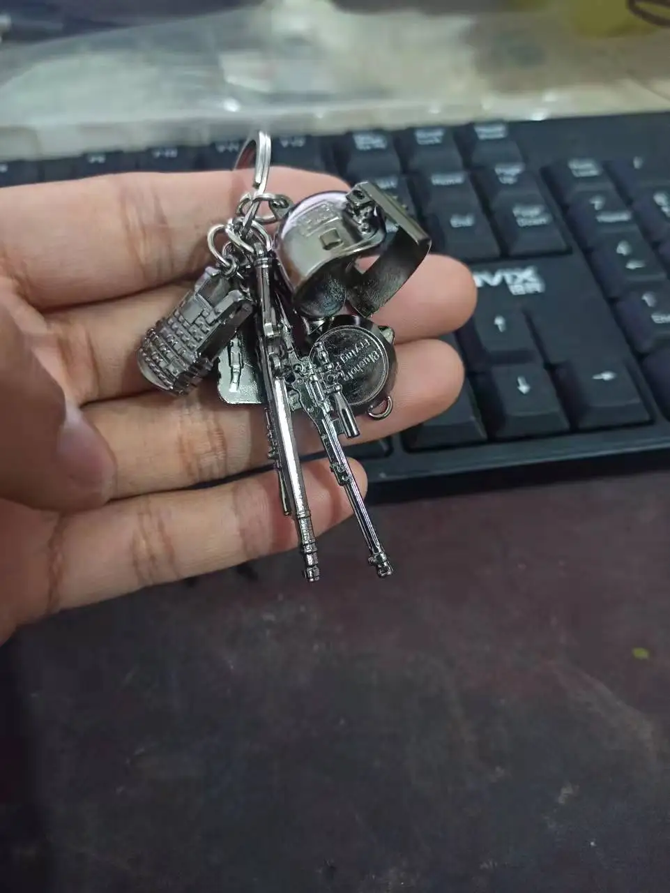 Набор брелоков для ключей комплект из 6 предметов игр PUBG Playerunknowns Battlegrounds рюкзак