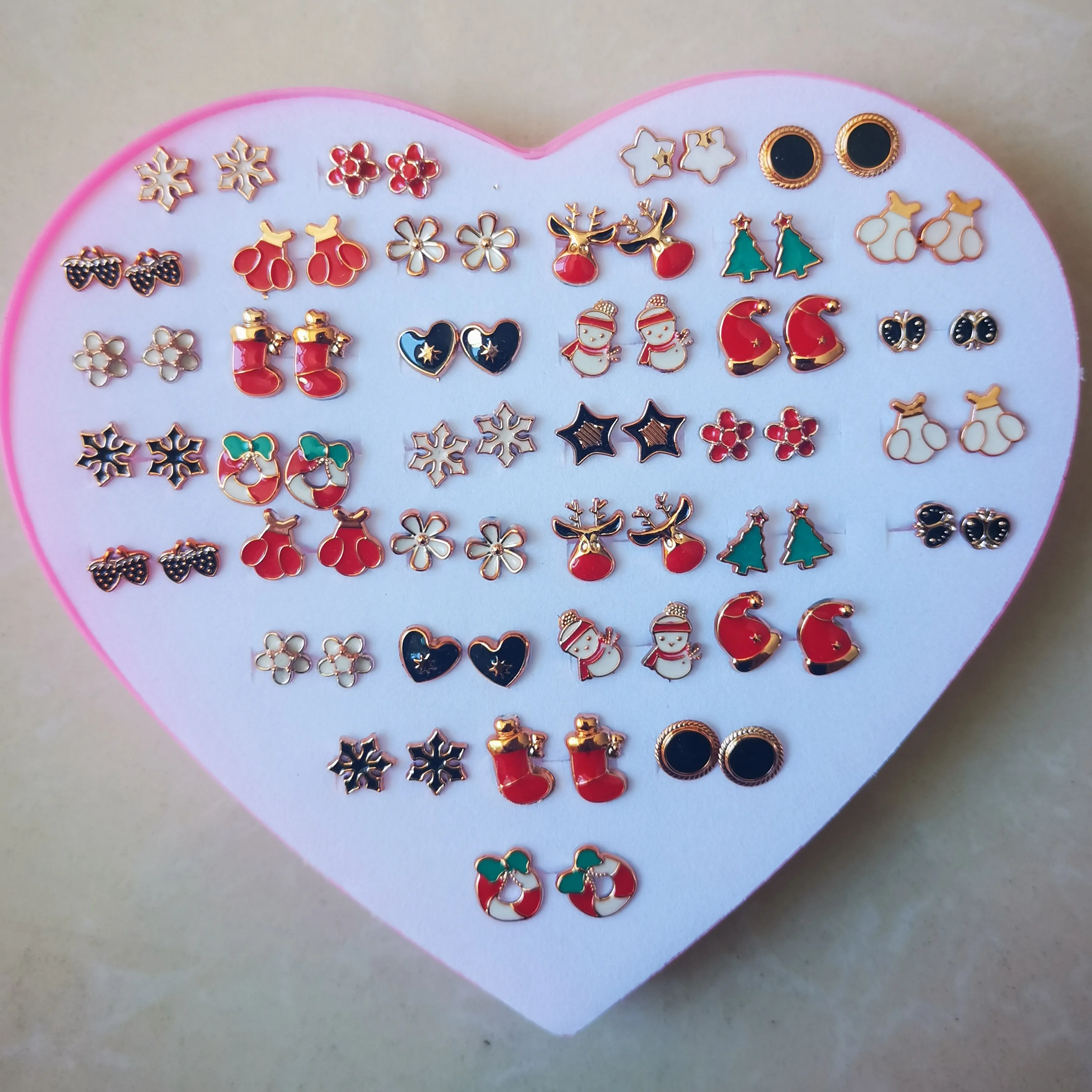 

50 boxes of Christmas earrings