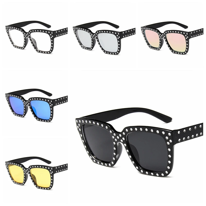 

Женские солнцезащитные очки большого размера с бриллиантами и квадратной оправой UV400