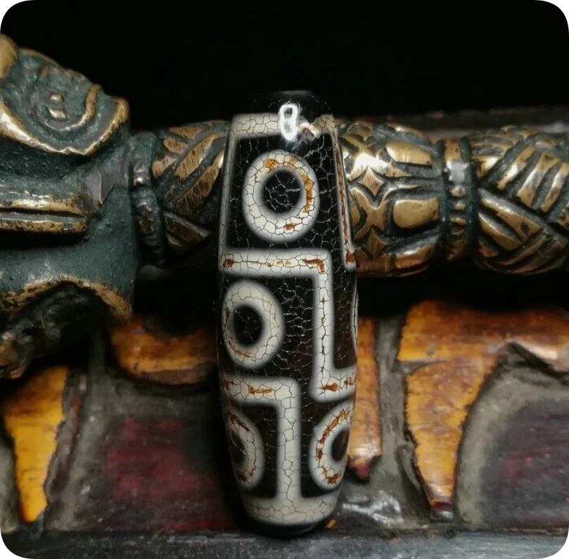 Тибетский Baojiang Fire Offering старый кулон Дзи с девятью глазами 13x40 мм