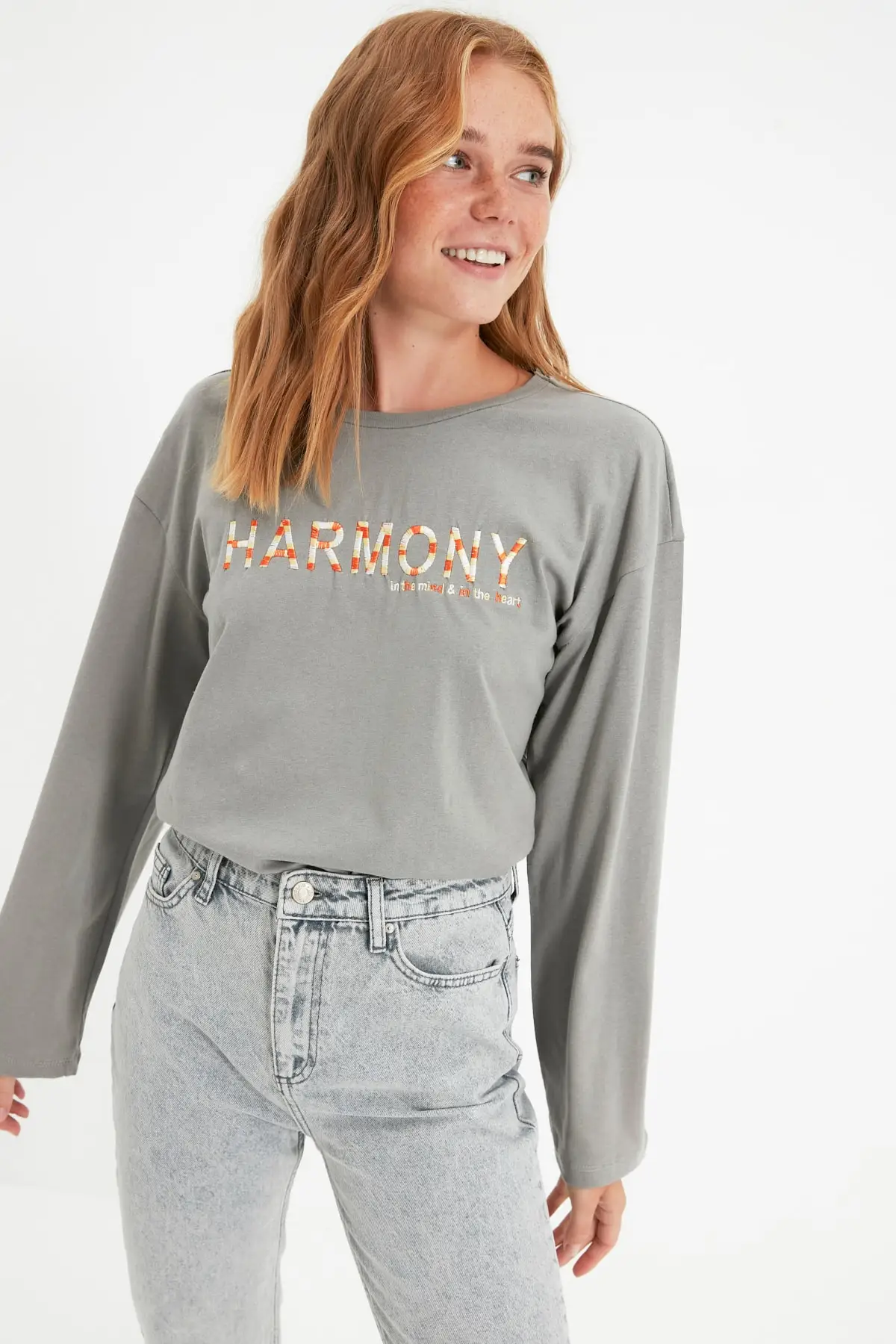 

Trendyol Embroidered Knitted T-Shirt TWOAW22TS0108