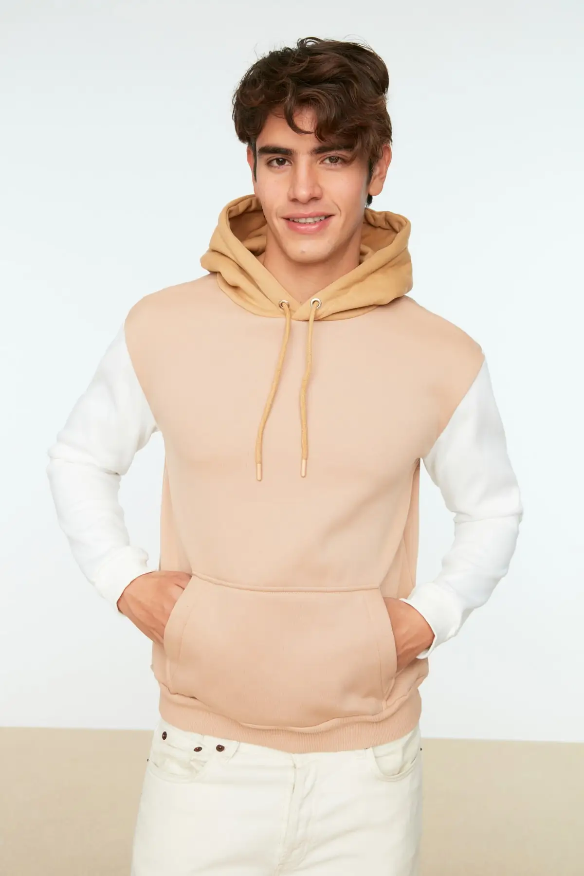

Men's Regular Fit Sweatshirt TMNAW21SW0367