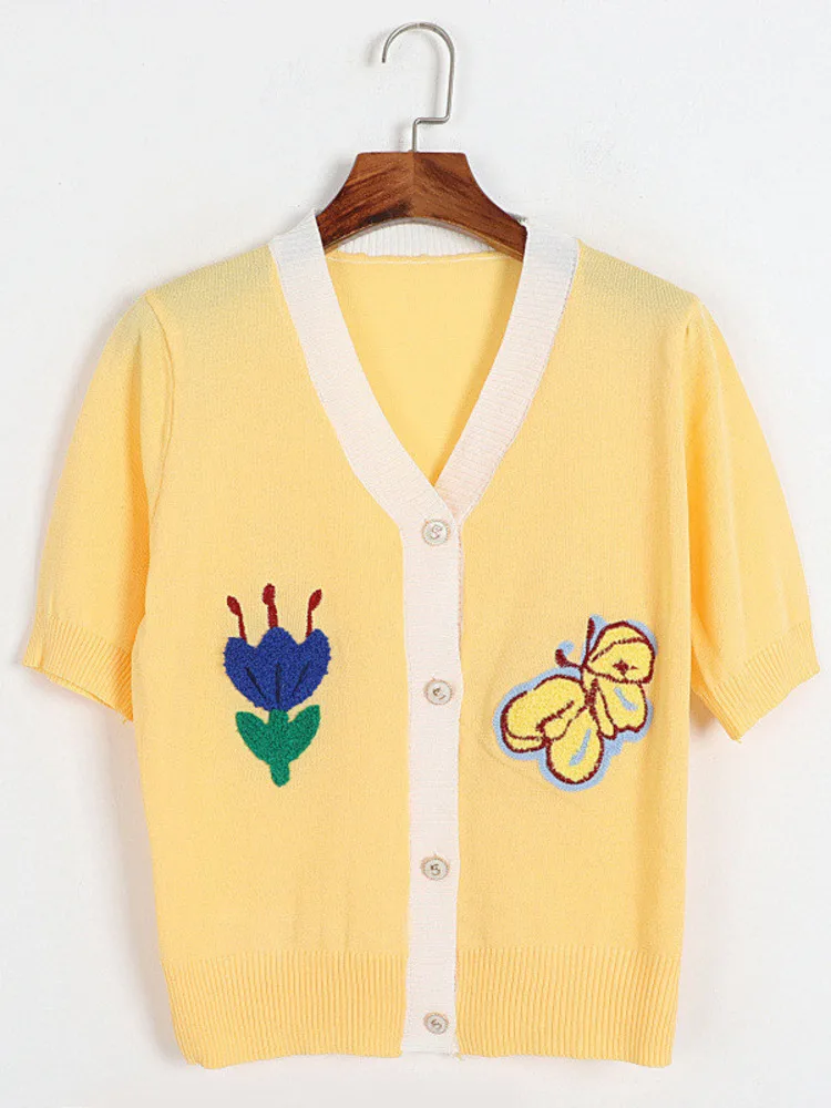 

2022 Summer Female New Korean V-neck Colorblock Flower Butterfly Embroidery Jacquard Knit Cardigan Women Casual Loose Knitwear