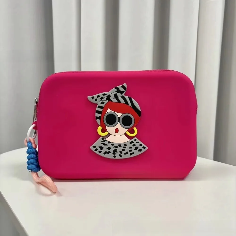 

Силиконовая косметичка для хранения