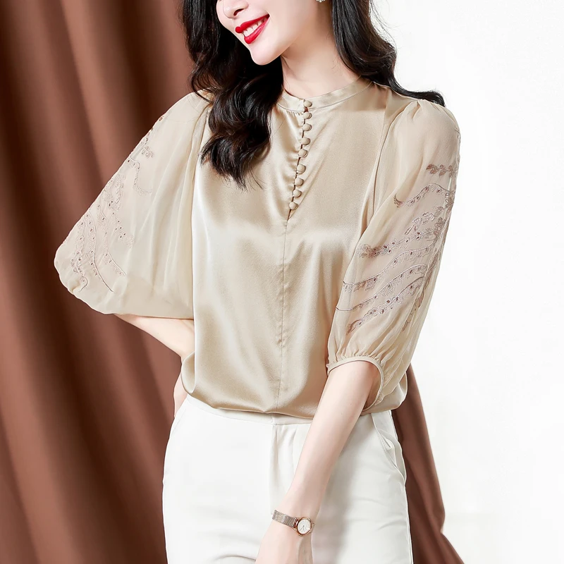 

Large Size Silk Women's Blouse Summer Embroidery Loose Satin Shirt Short Sleeve Casual Female Top Fashion 2022 New Clothing