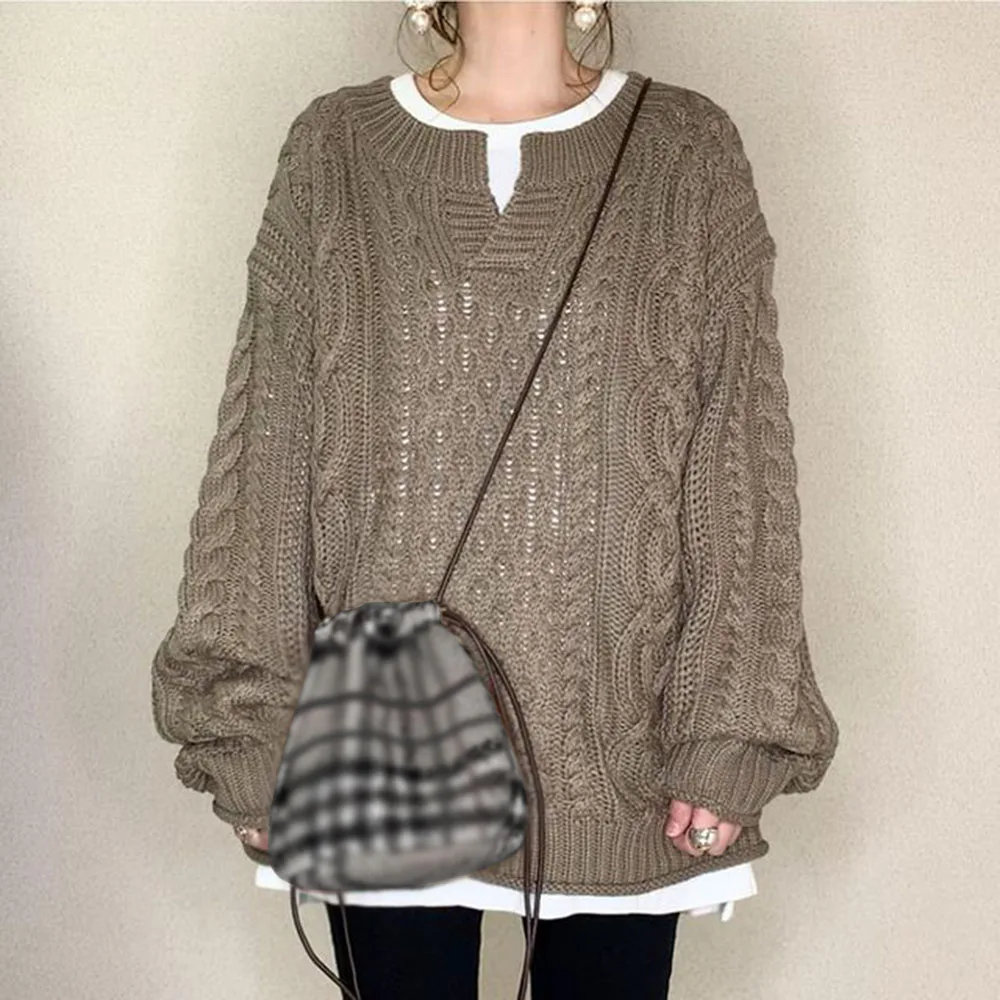 

Свитер женский вязаный в стиле пэчворк, на осень/зиму