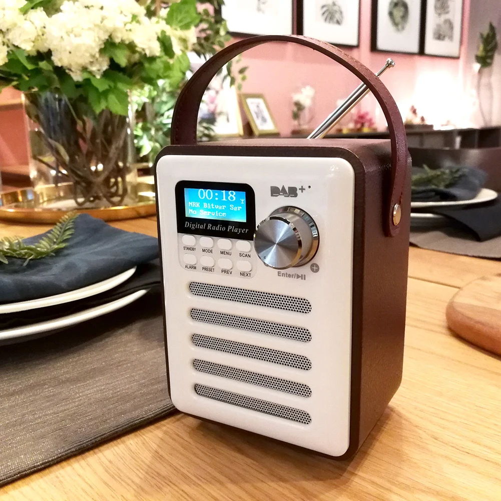 

DAB плеер с ЖК-дисплеем стерео FM-приемник портативный Перезаряжаемый цифровой радиоприемник Ретро Громкая связь деревянный USB MP3
