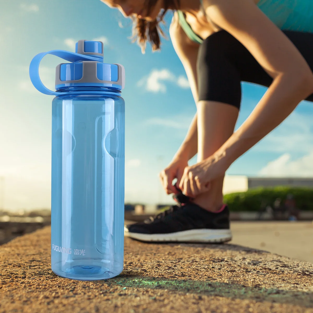 

1pc Portable Lightweight Reusbale Large Capacity Water Bottle Friends Mug
