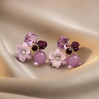 fashion contracted fresh sweet fine pearl flowers stud earrings elegant joker shiny glass filled senior women earrings jewelry