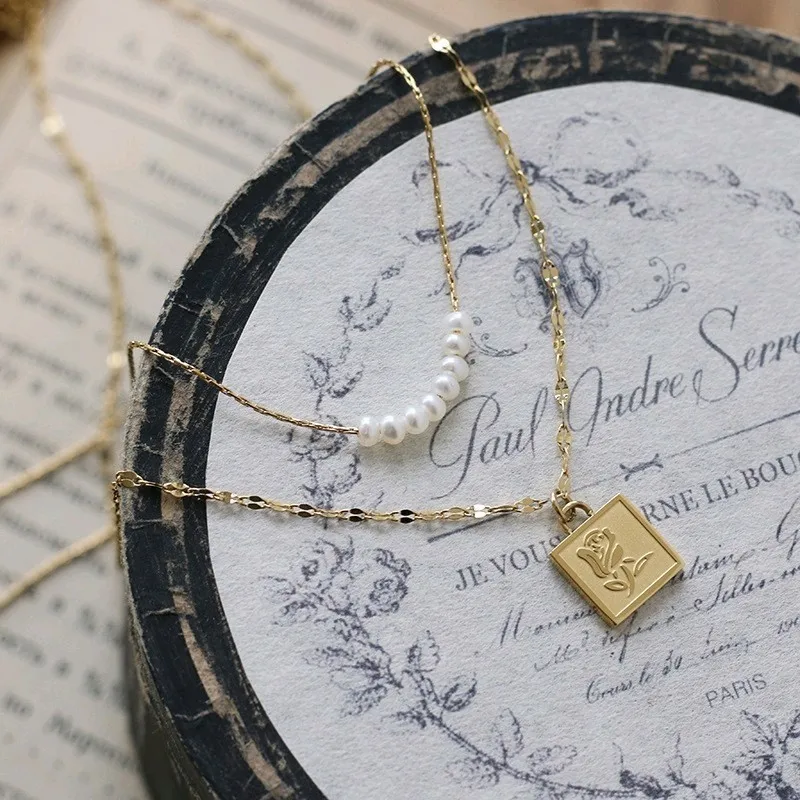 

Stainless Steel Necklace For Women Square Card Embossed Rose Pendant Necklace Pearl Clavicle Chain Femme Fashion Jewelry