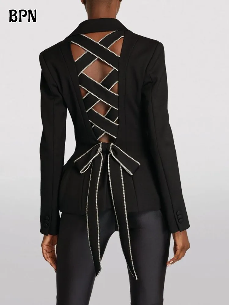 Женский блейзер на завязках с длинным