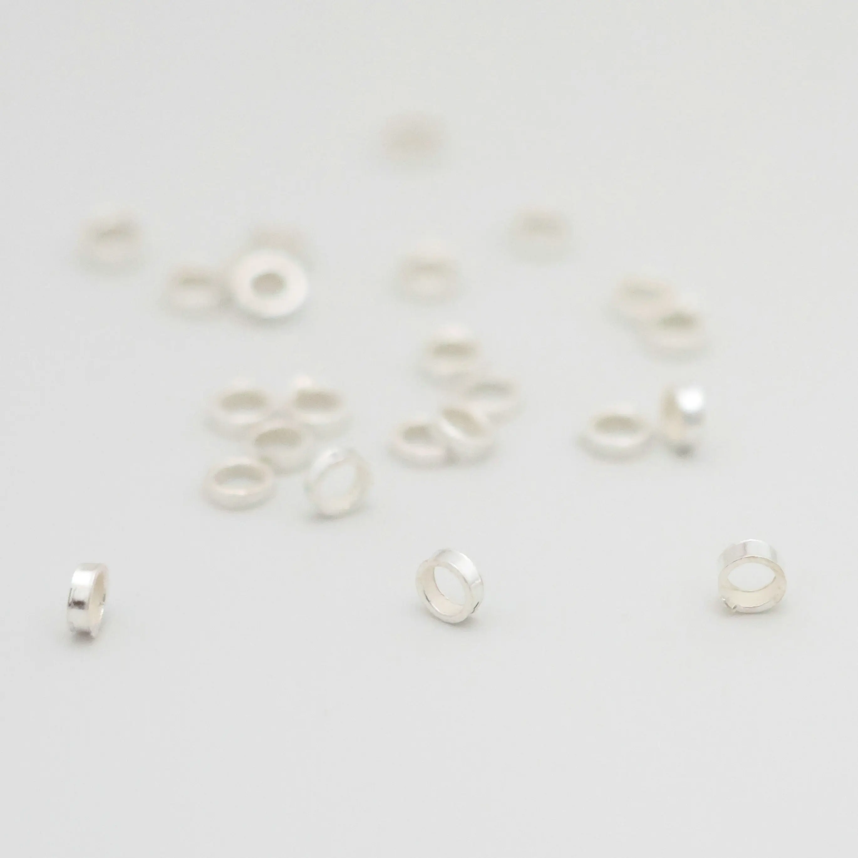 100 шт. тонкие обжимные концевые бусины для ювелирных изделий