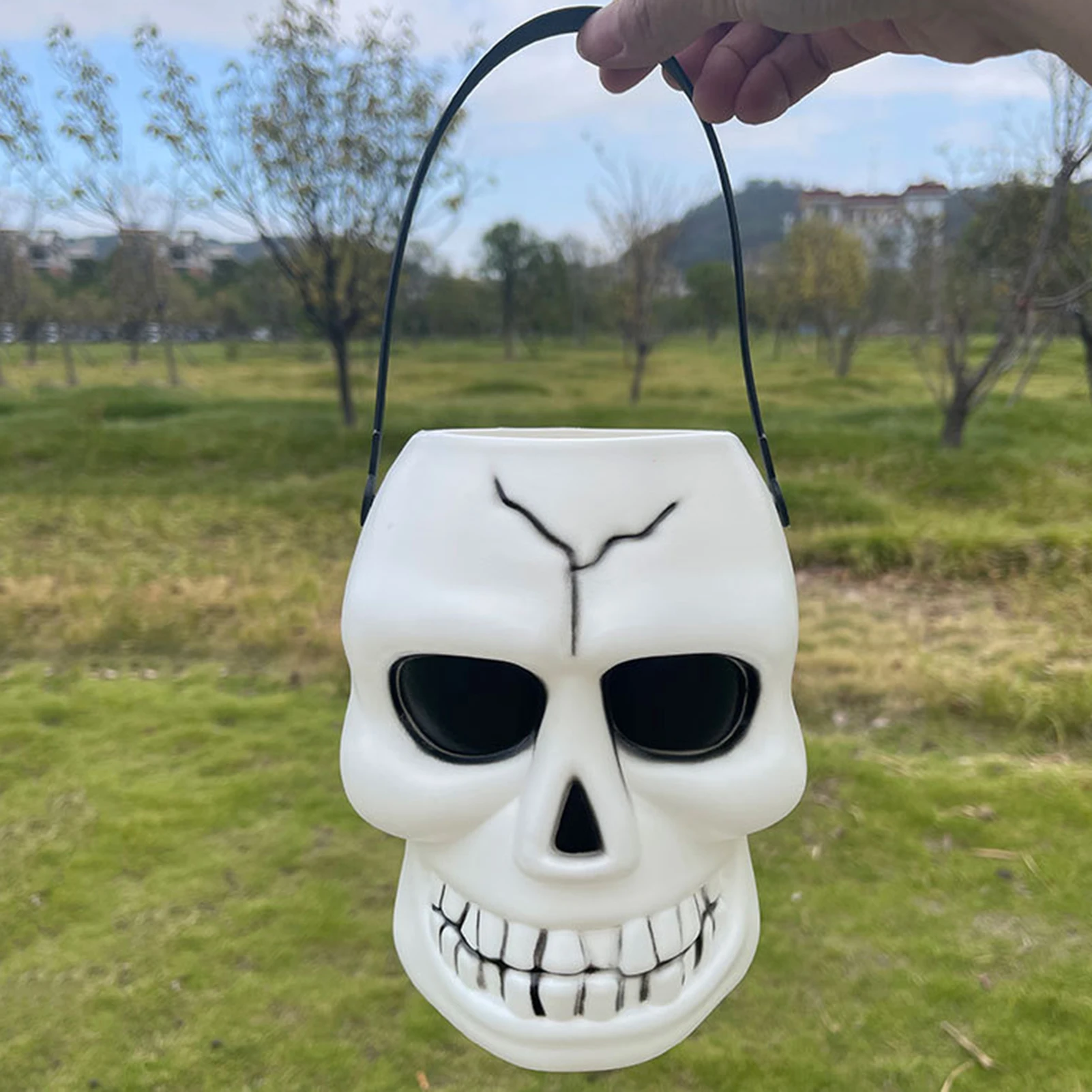 

Ведро для хранения конфет на Хэллоуин, ведро для хранения конфет с черепом, банка для конфет с реалистичным черепом, ведро для конфет, держатель для хранения шоколада, банка