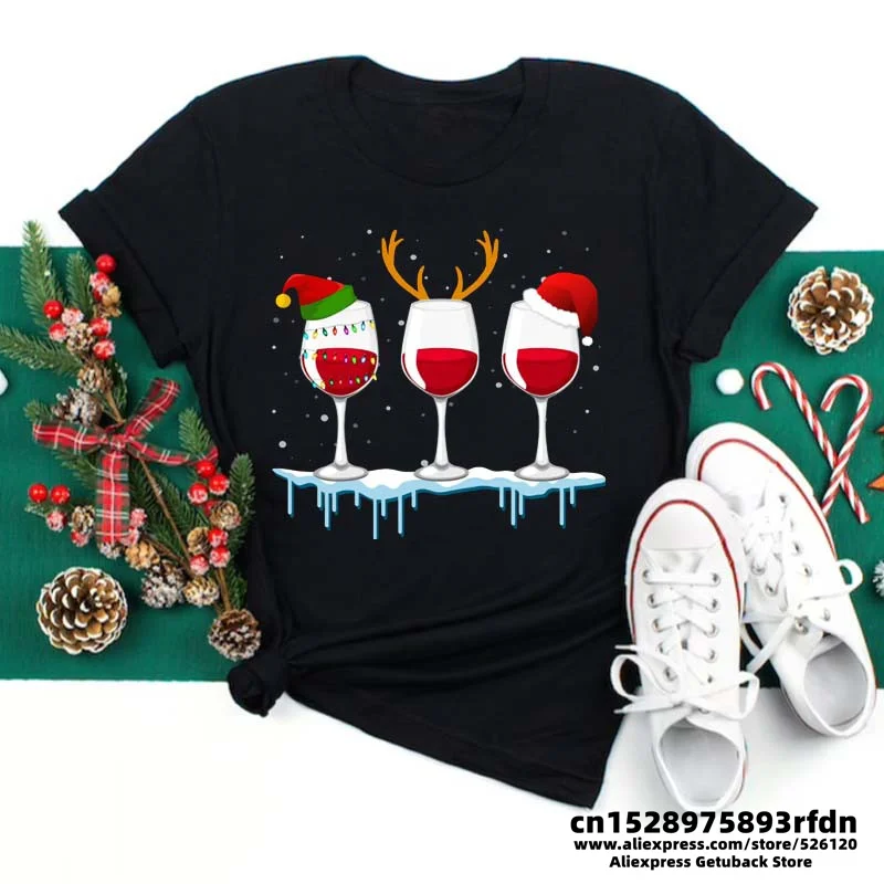 Купи Women Wine Glass Christmas Hats Black T Shirt Christmas Xmas Gifts Cartoon Top Tshirt Harajuku Fashion New Year T-shirt за 239 рублей в магазине AliExpress