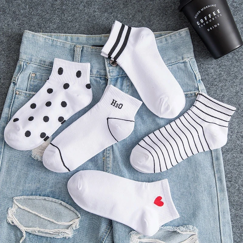 5 Pairs New Style Pure Cotton Trend Summer Women Girl Fashion Boat Socks Leisure Daliy Striped Love White Short Socks for Dress