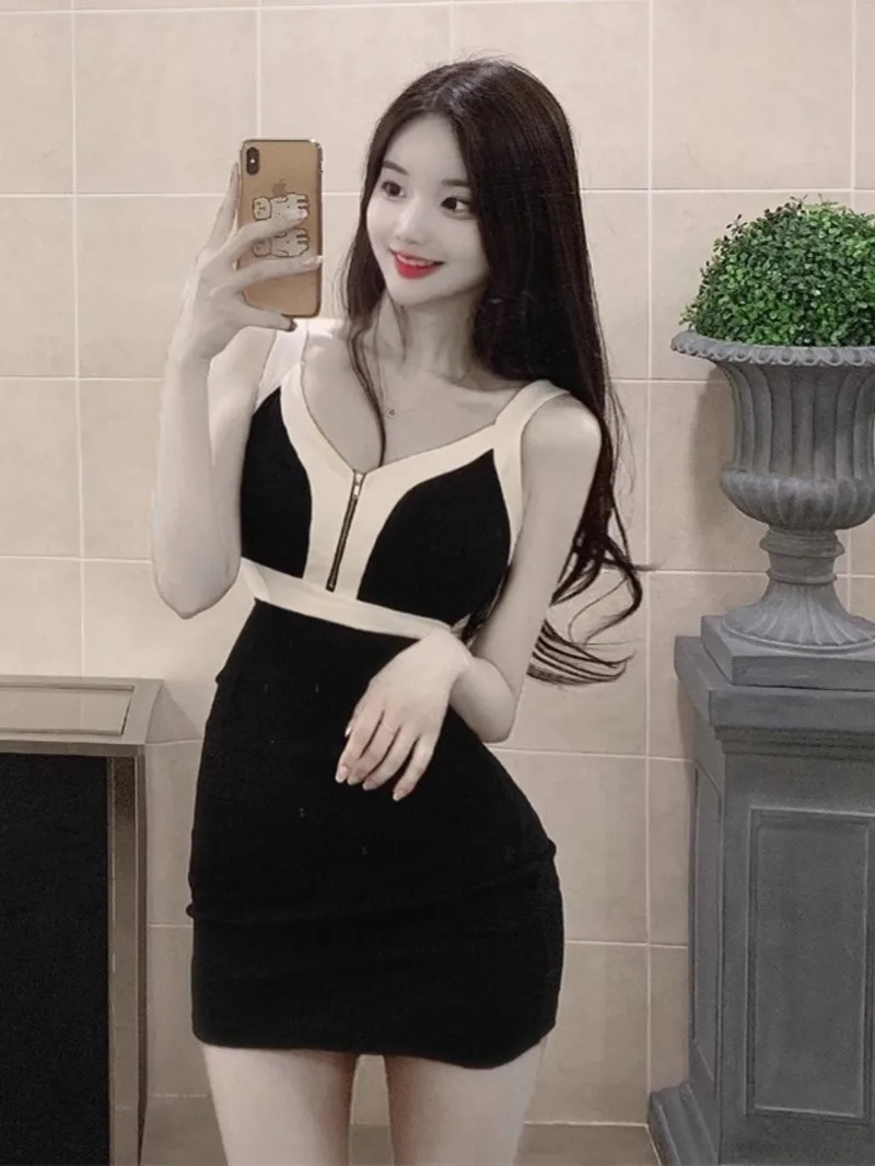 Новое осеннее корейское платье с v-образным вырезом на молнии и цветными блоками