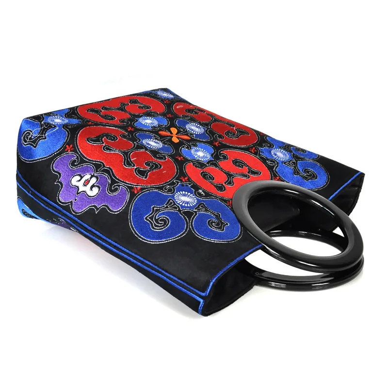 Original Personalized Embroidered Handbag Women's Street Retro PU Cotton Embroidery Pattern Stitching Bags Wholesale