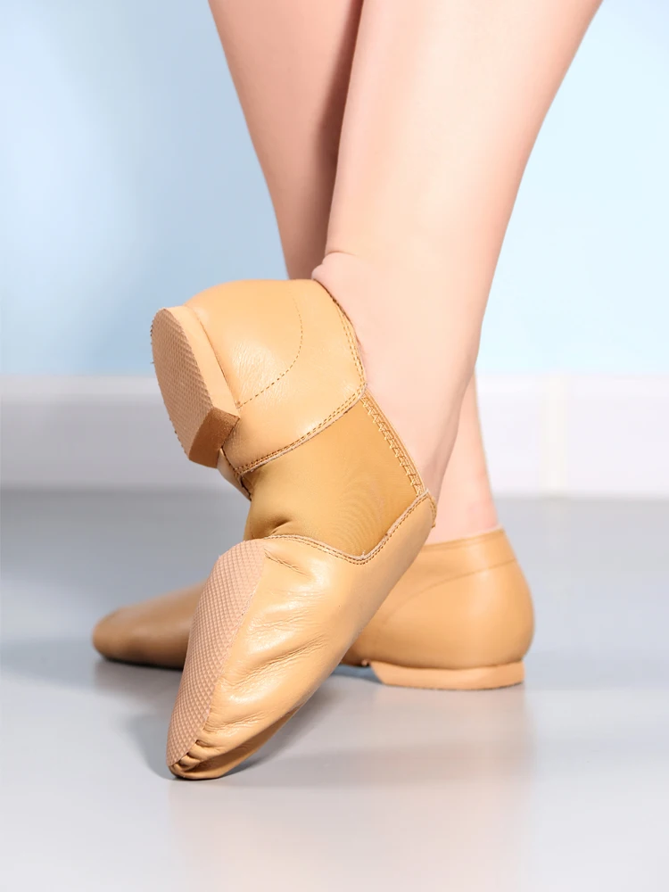 Женские танцевальные кроссовки из натуральной кожи на нескользящей подошве |