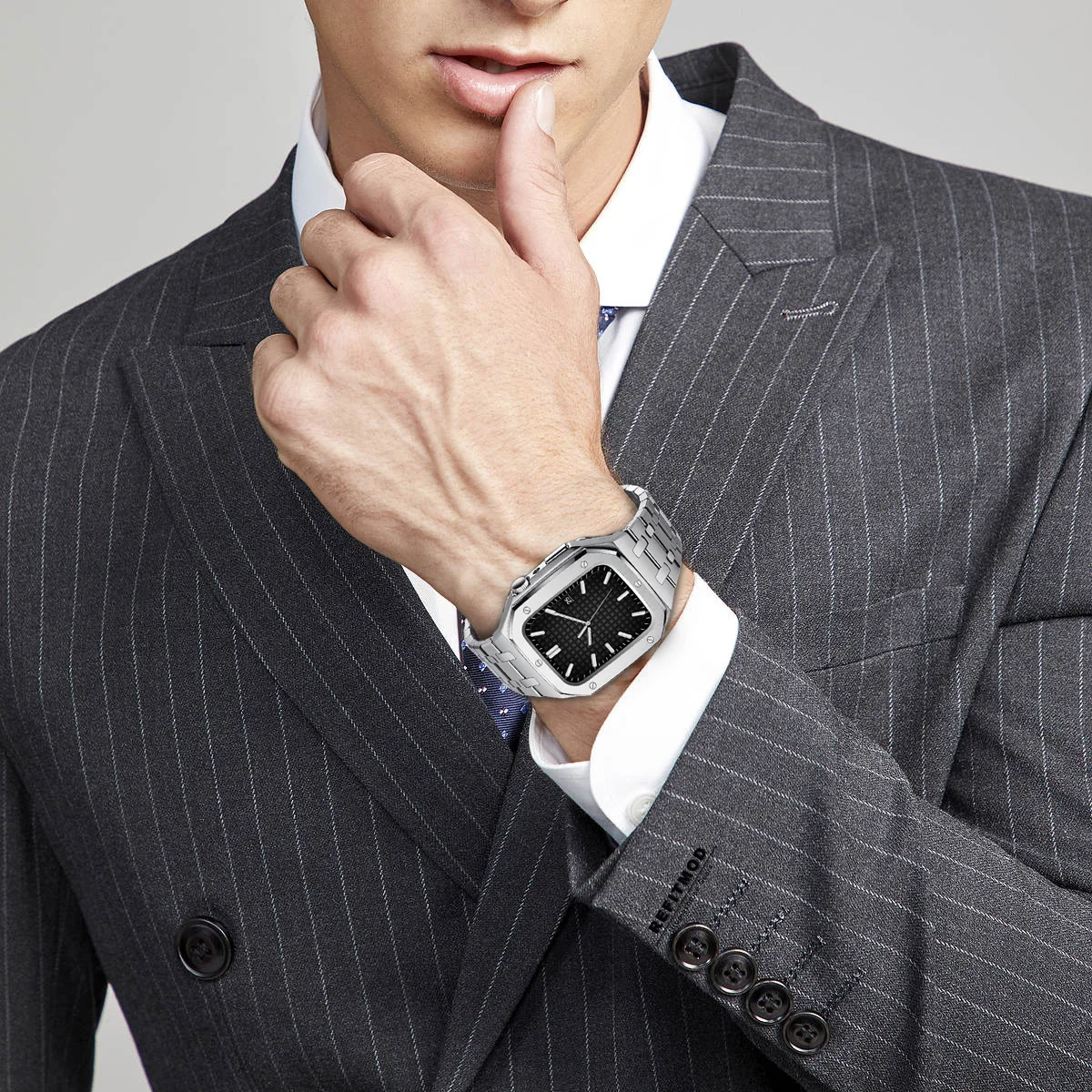 Luxury Metal Modification Kit For Apple Watch 8 7 6 5 4 SE Stainless Steel Band For Iwatch Series 44mm 45mm Rubber Sports Strap