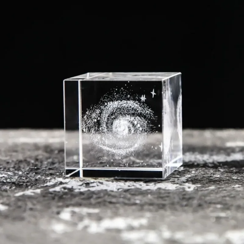 

Хрустальный 3D-куб Кристалл