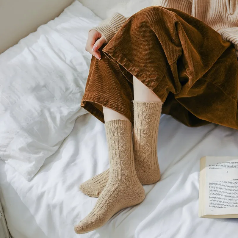 Simple Solid Color Wool Socks Set 5 Pairs for Women Casual Breathable Warm Black White Off White Diamond Girls Socks Female Gift