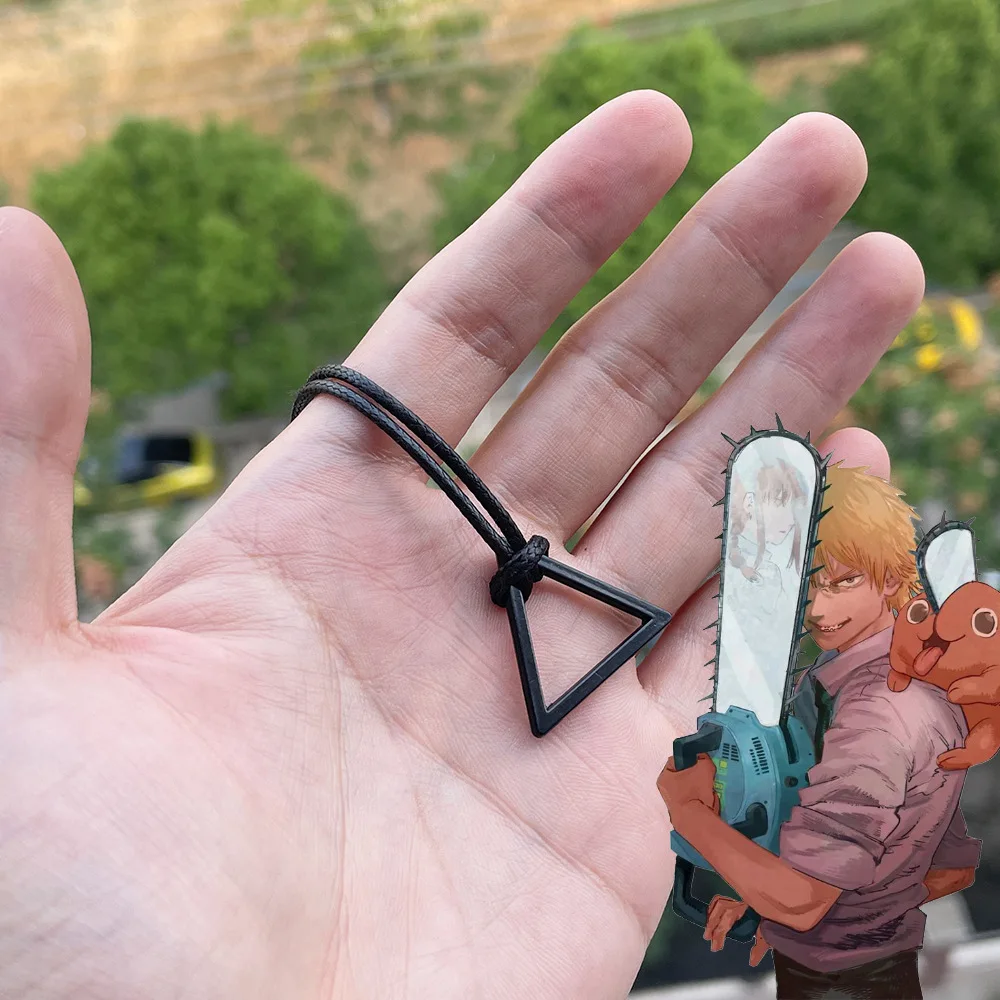 

Ожерелье-кольцо Denji с изображением цепной пилы для мужчин, металлическое треугольное кольцо-трансформер для косплея, подарок для косплея