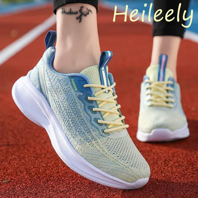 

Кроссовки женские на платформе 2 см, Вулканизированная подошва, сетчатые, плоская подошва, бандажные, повседневная обувь для бега, белые, 40 41