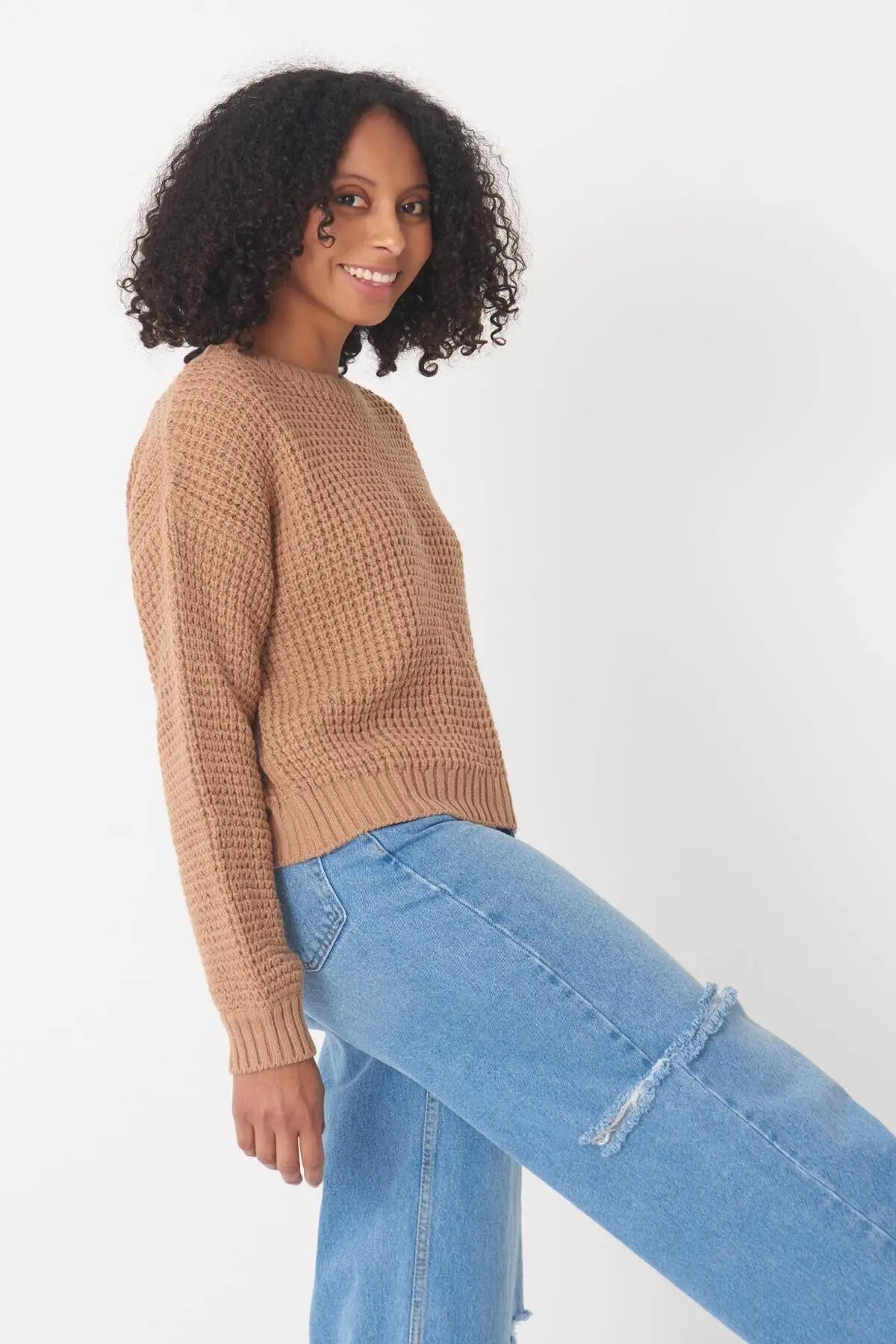 

Women's Tea Neck Knit Sweater Comfortable Use Sport Stylish