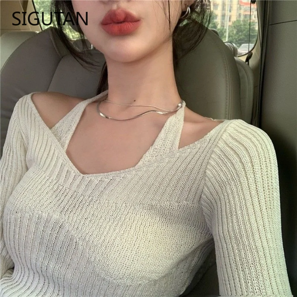 

Fake Two-Piece Halter White Sweater Women's Autumn New Long Sleeve Slim Tight Bottoming Sweater off the shoulder sweater Top