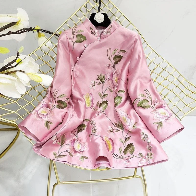 Женская винтажная блузка с вышивкой в национальном стиле | Тематическая одежда и