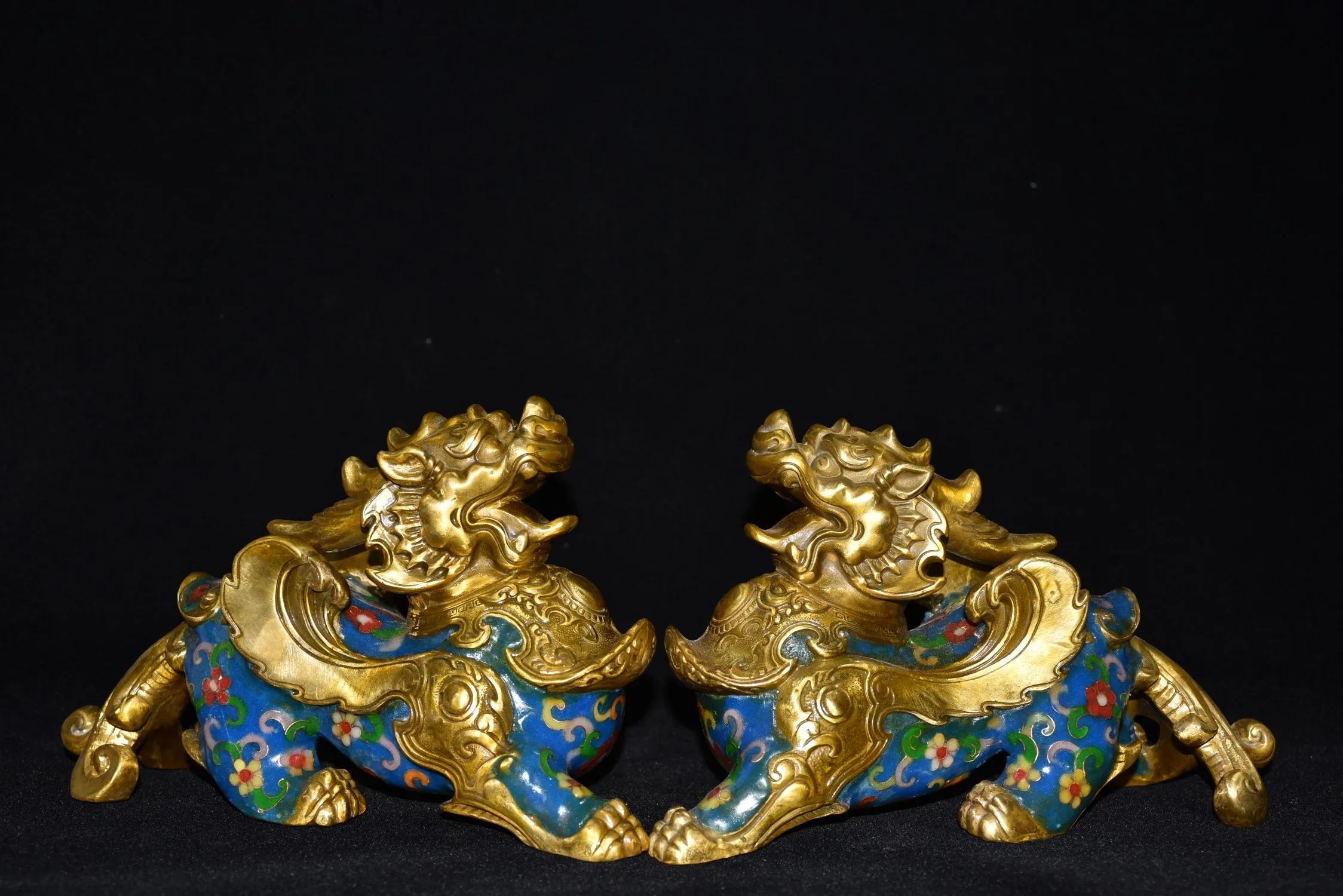 

9"Tibetan Temple Collection Old Bronze Cloisonne Enamel Brave Troops long tail pixiu a pair Gather fortune ornament Town House