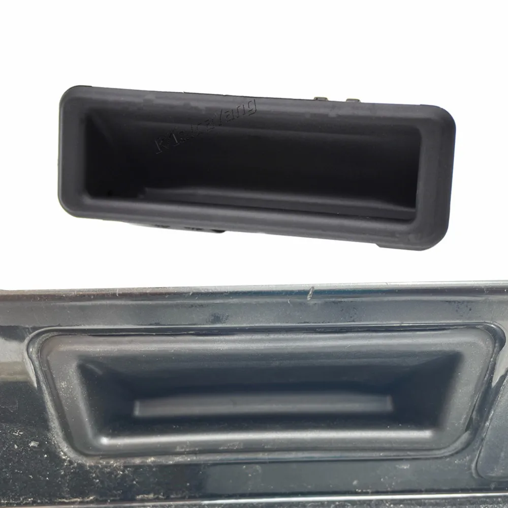 Car Rear Trunk Boot Luggage Switch Tail gate Tailgate Door Key Button For BMW E90 E60 E70 E82 E88 E91 1 3 5 Series X1 X3 X5 X6