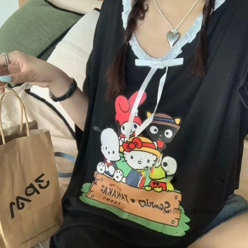 Женская летняя свободная футболка с принтом и кружевными краями