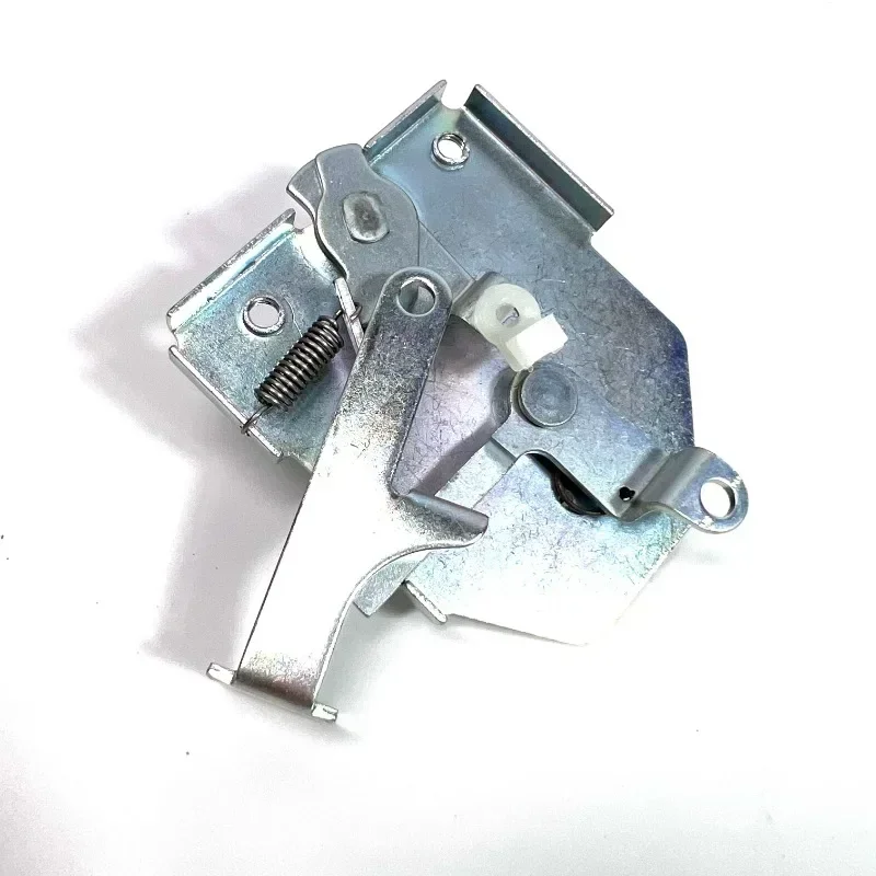 Для Takeuchi 55/60/75/135/150/155/175/160 дверной замок кабины в сборе часть экскаватора