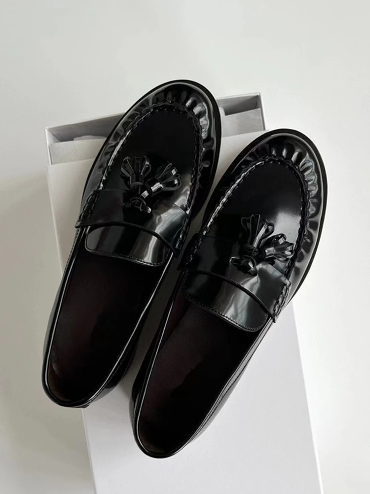 New style leather single shoes in spring and autumn Women's Lefu shoes English style flat heel round toe small leather shoes