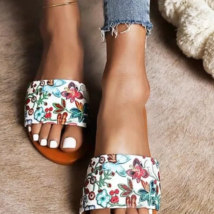 

2022 NEW Europe and The United States Explosively Printed Pattern Flat Slippers Women Sandals Shoes for Women