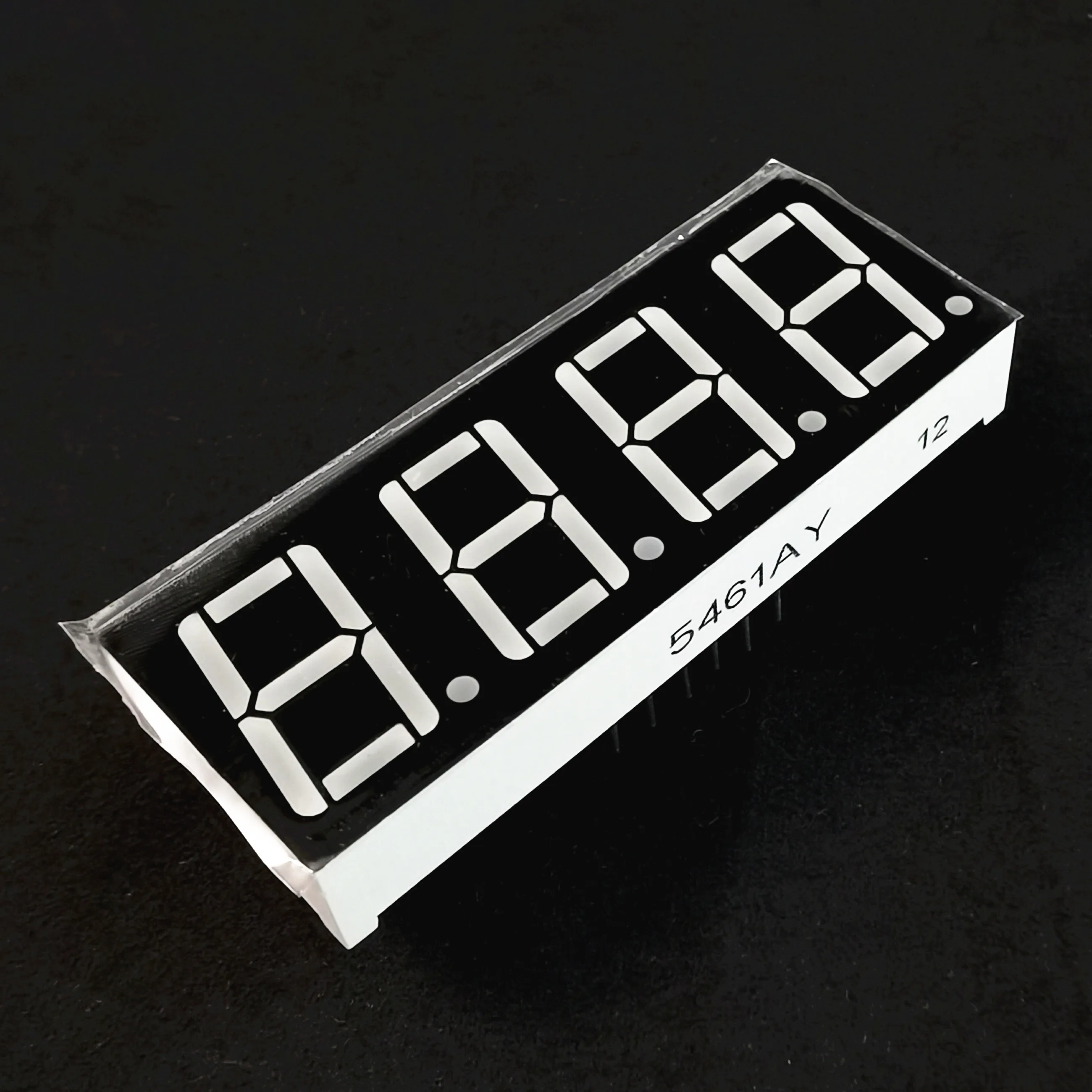 0 56 дюйма 7 сегментов 1 бит 2 бита 3 4 6 красный синий белый желтый зеленый общий катод