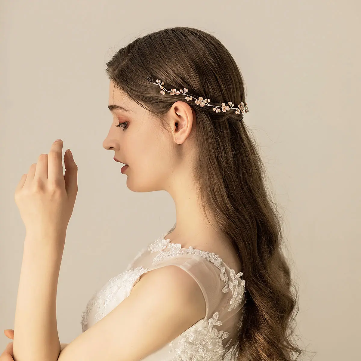 

O527 freshwater pearl bride hair fine alloy take hair hoop headdress flower engagement dinner Chinese toast