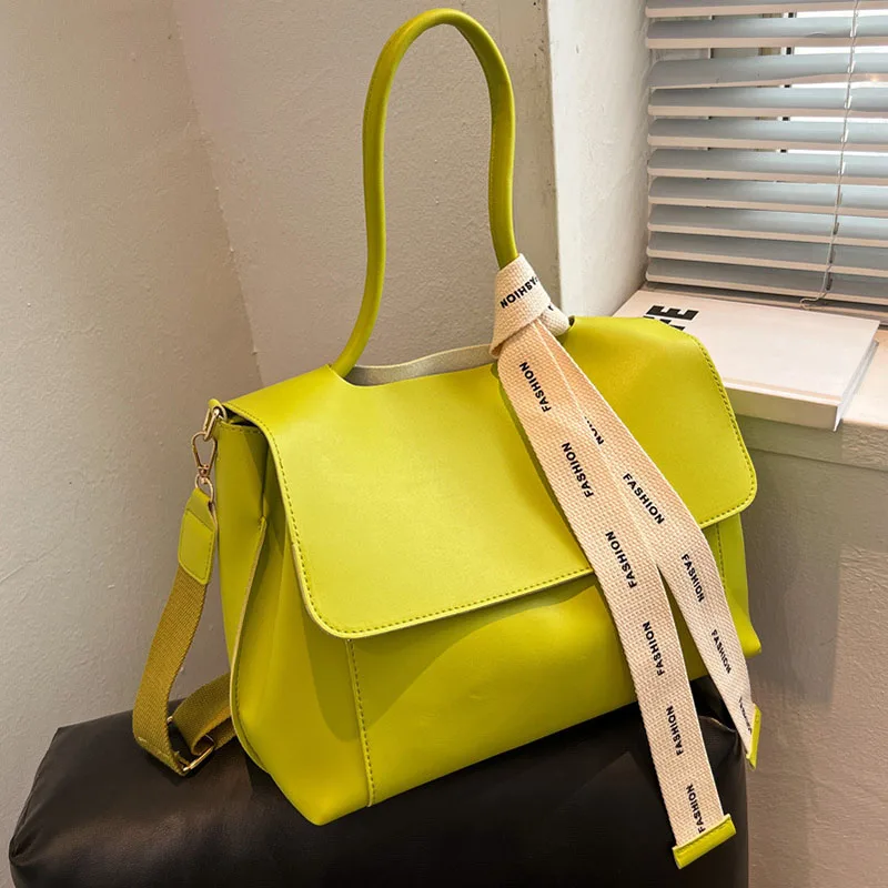 

Вместительные сумки-тоуты через плечо для женщин, роскошная дизайнерская женская сумка через плечо, 2022, трендовая летняя Брендовая женская ...