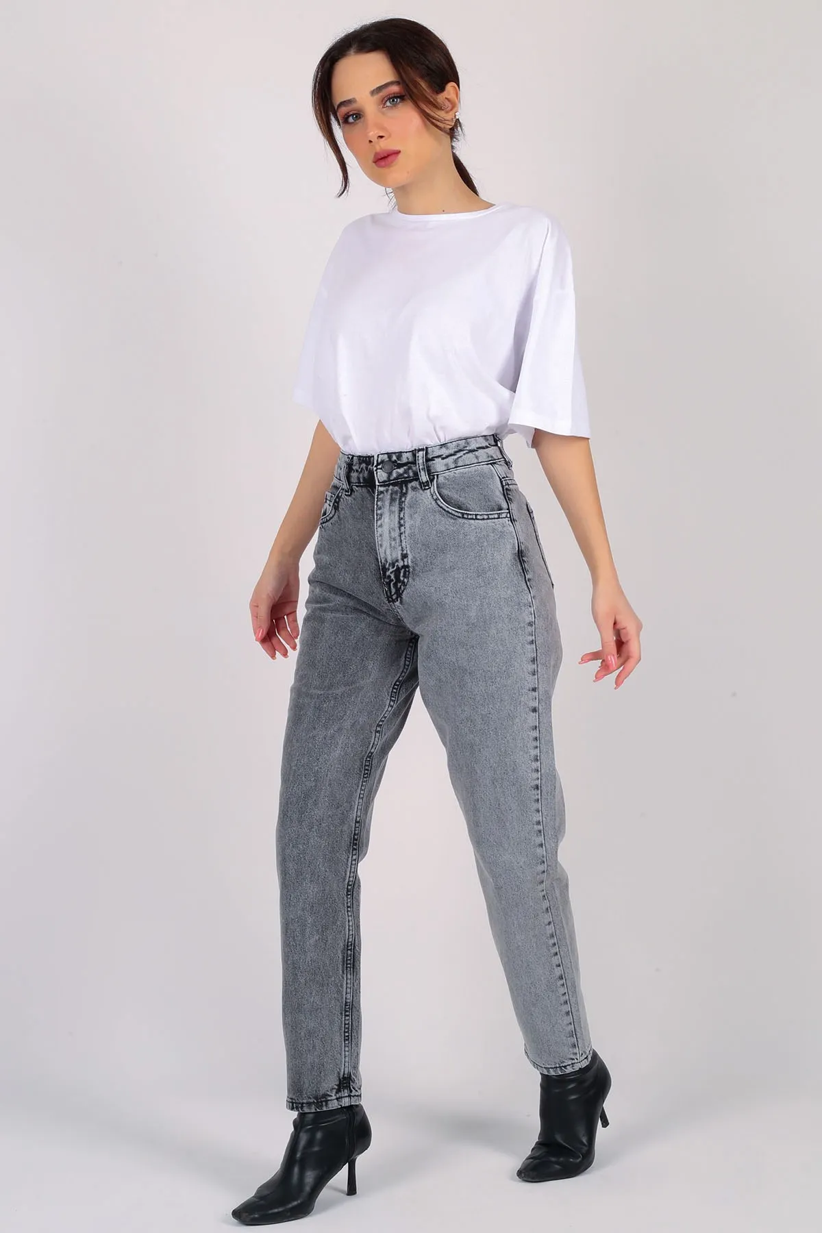 

Facette Women 2022319387 Anthracite Two Color Mom Jean