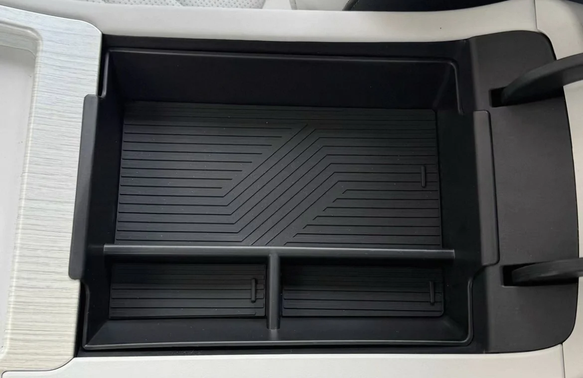 

Для Geely Galaxy E5 EX5 2024 2025 центральное управление нижний ящик для хранения подлокотник ящик для хранения аксессуары для интерьера ﻿