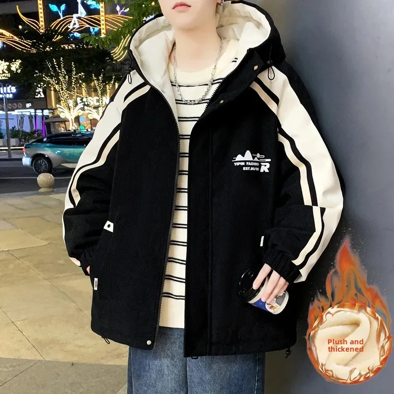 Молодежная куртка на флисовой подкладке осенне-зимний стиль пальто большого
