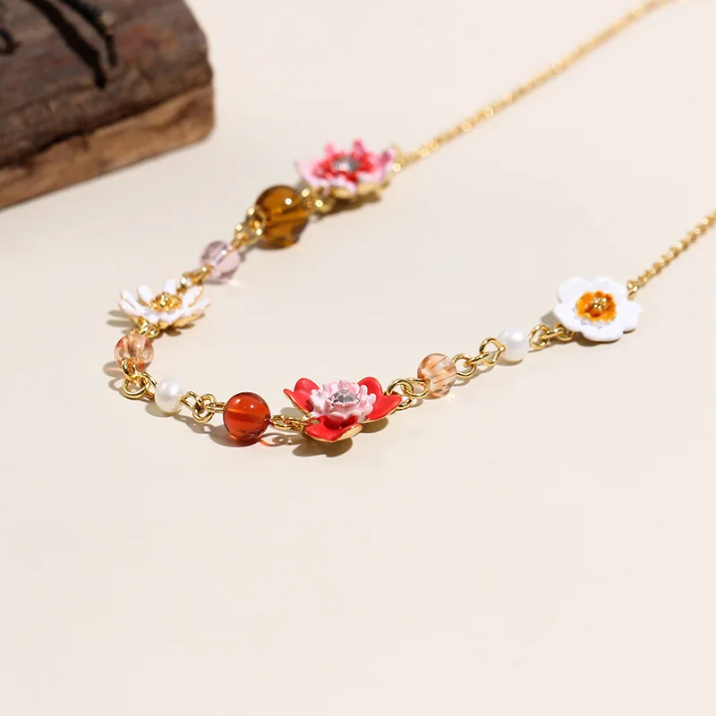 Европейские и американские модные тенденции. Сладкое свежее красное гербери.