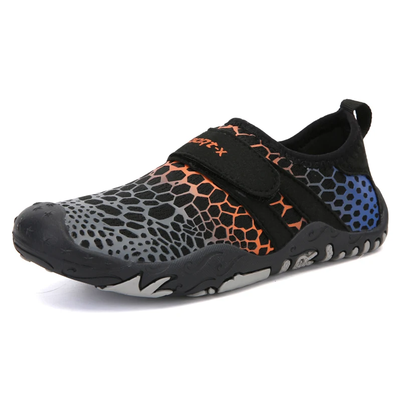 

The new children's outdoor dry beach swimming shoes wading wading shoes shoes