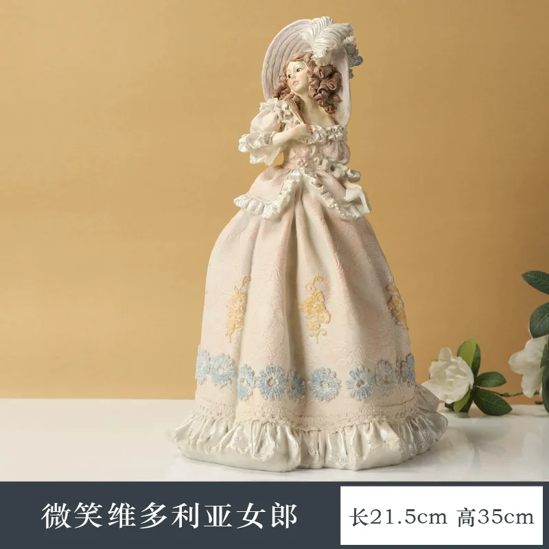 

Викторианская девушка статуэтка из смолы