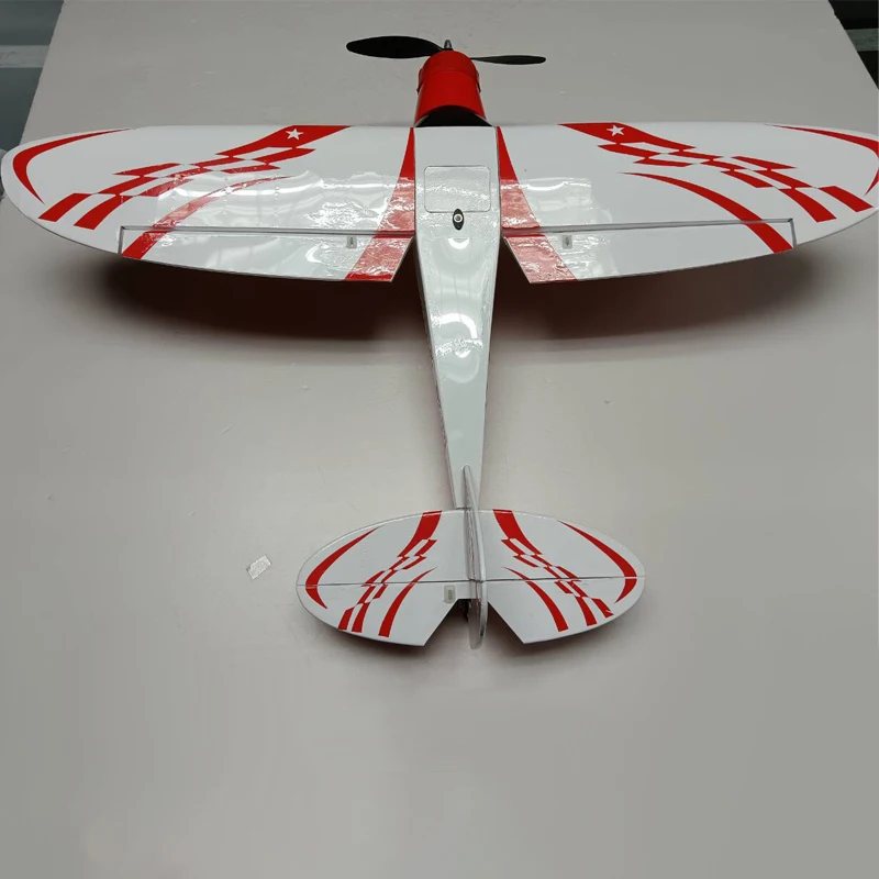 Летающая модель сделай сам маленький медведь Balsa деревянный ру самолет с