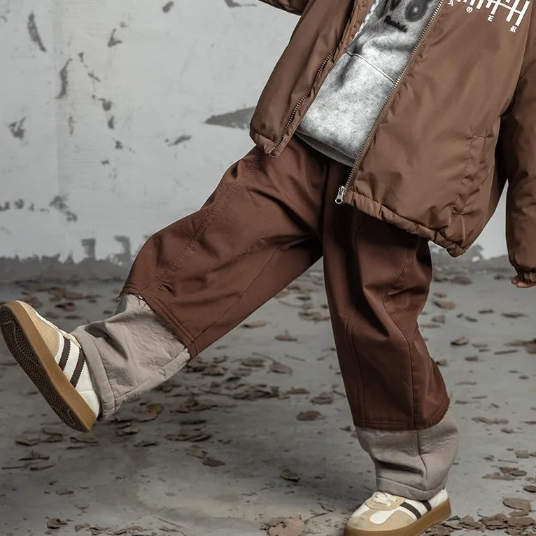 

Детские флисовые брюки, новинка сезона осень-зима 2023, модные однотонные брюки для мальчиков, повседневные Простые теплые детские брюки