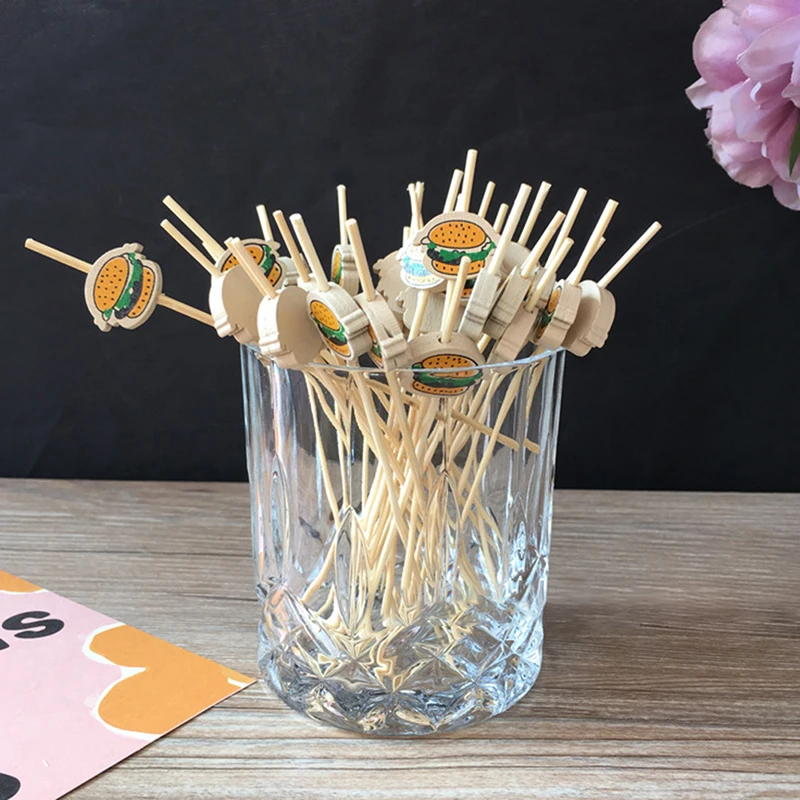 

100Pcs/Pack Hamburger Garnish Bamboo Sticks Fruit Sticks Snack Skewers Party Buffet Bamboo Food Picks Sandwich Decor