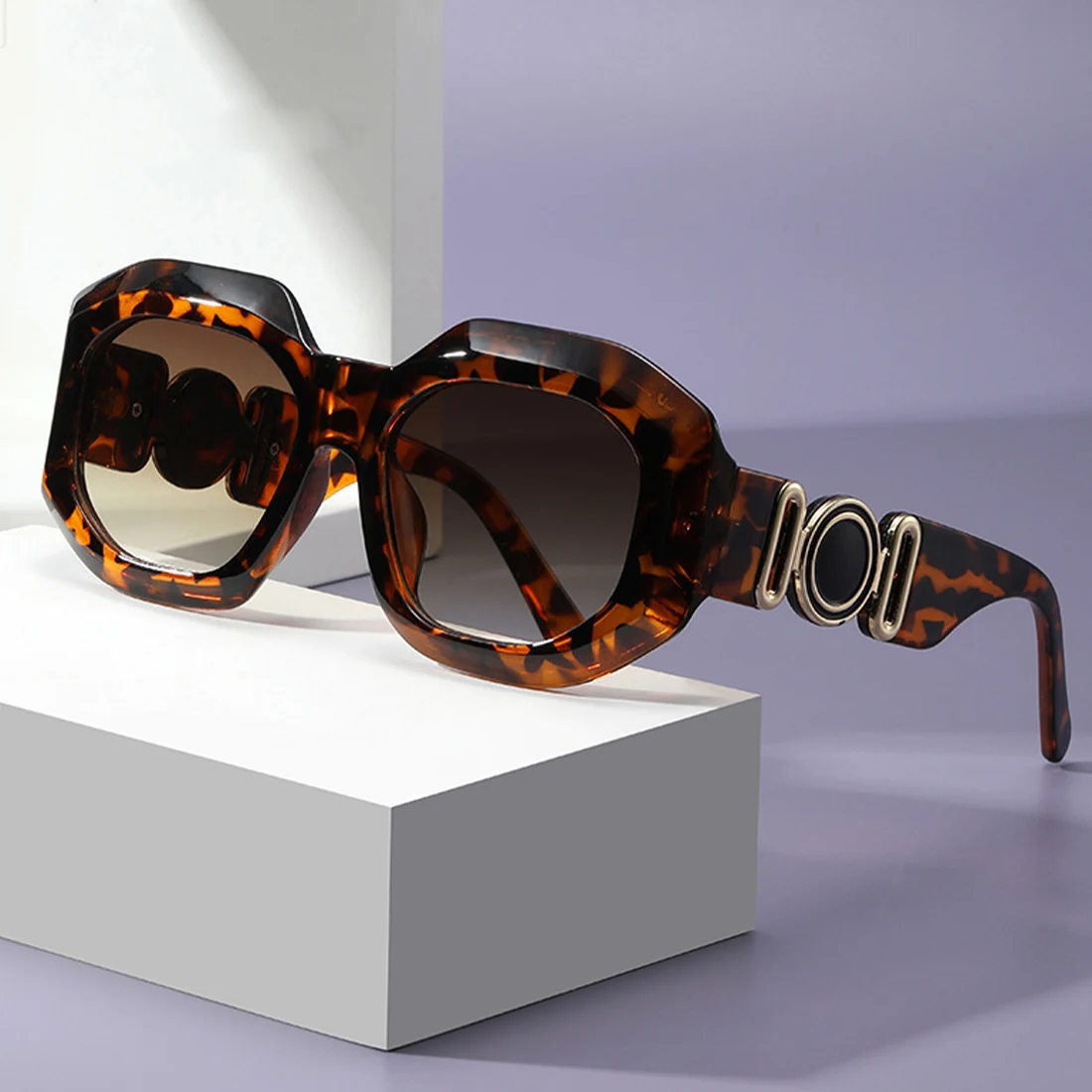 

Luxurious Rectangle Sunglasses Women Polygon Vintage Brand Designer Square Sun Glasses Men Shades Female Eyewear Anti-glare