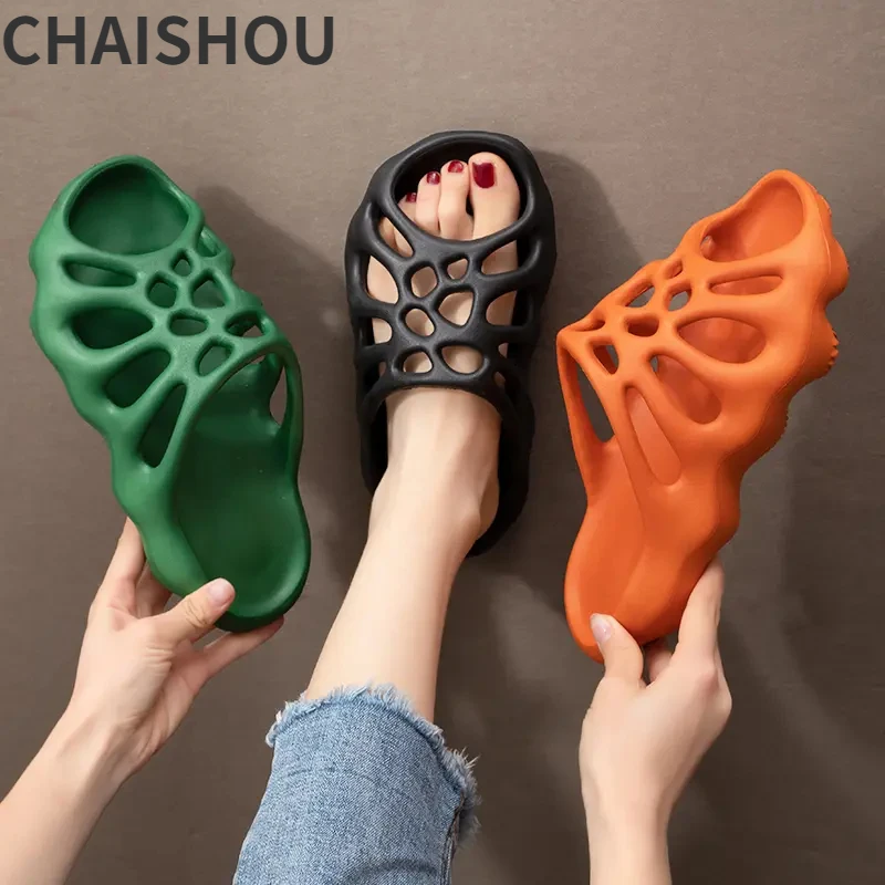 

Y532 2022 Summer Men Hollow Thick-Soled Slippers Couple Fashion Beach Sandalias Soft EVA Lndoor Non-Slip Flip-Flops Chanclas